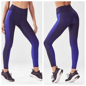 Fabletics Purple Leggings | Demi Levato | XS
